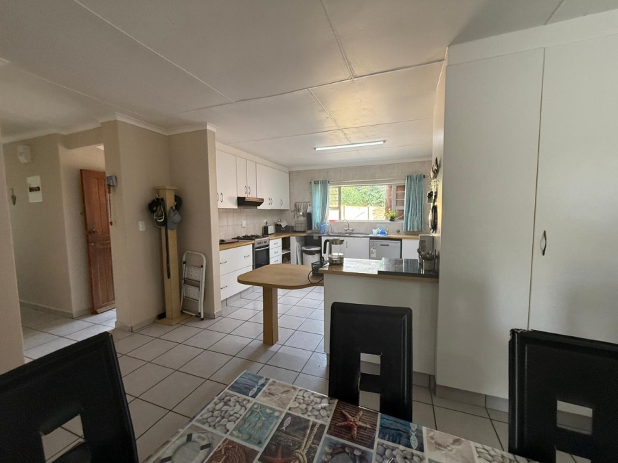 4 Bedroom Property for Sale in Riverside Western Cape